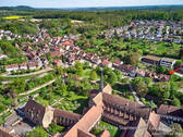 Haus und Umfeld - Restaurant, Pension und Wohnung gegenüber Kloster Maulbronn