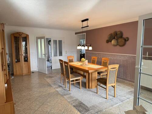 offenes Wohn- und Esszimmer - 