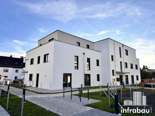 Hausansicht - 4 Zimmer Etagenwohnung zum Kaufen in Stadtbergen / Leitershofen