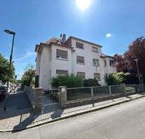 Zwei-Dreifamilienhaus auf 3 Etagen mit großem Garten und Garage - Offenbach am Main