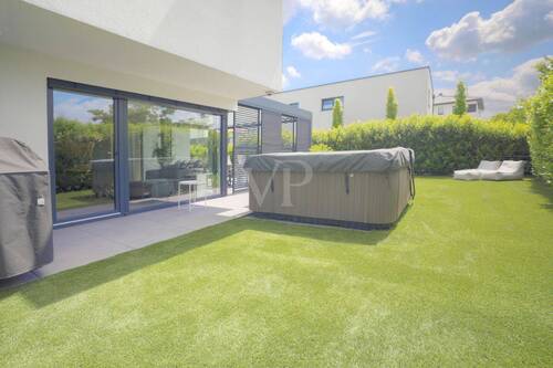 Poolansicht - 