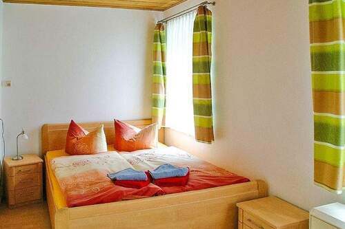 Ferienwohnung EG rechts - 