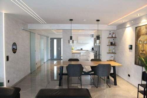 Wohn-Essbereich - 5 Zimmer Einfamilienhaus in Ostfildern