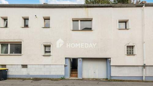 Außenansicht 2 - 8 Zimmer Einfamilienhaus zum Kaufen in Hohenstein-Holzhausen über Aar