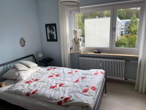 Schlafzimmer - 3 Zimmer Etagenwohnung in Erlangen