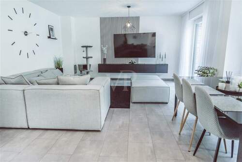 Wohnzimmer - 5 Zimmer Einfamilienhaus in Barendorf