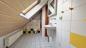 Badezimmer Dachgeschoss - 