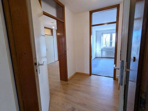 Flur2 - 3 Zimmer Etagenwohnung in Bochum