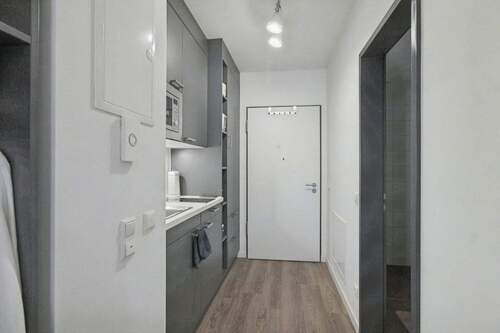 Eingangsbereich - 1 Zimmer Etagenwohnung in Berlin