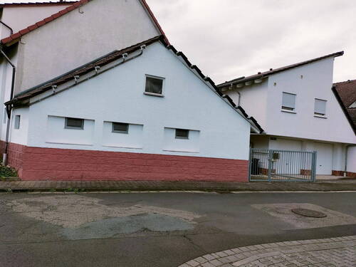 Bild 2 - 1 Zimmer Mehrfamilienhaus, Wohnhaus zum Kaufen in Gründau / Rothenbergen