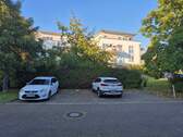 Privatstellplatz vor dem Haus - 