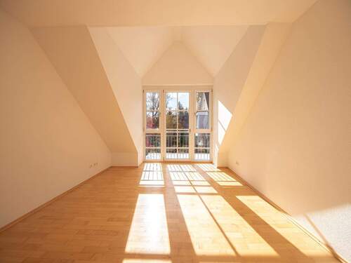 Zimmer - Doppelhaushälfte mit 150,00 m² in Gröbenzell zum Kaufen