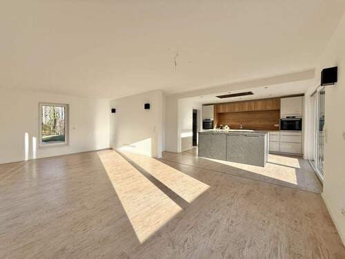 Stadtvilla:Blick zur offenen Küche - 