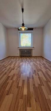 Kinder-oder Arbeitszimmer.jpg - 3 Zimmer Etagenwohnung in Aachen