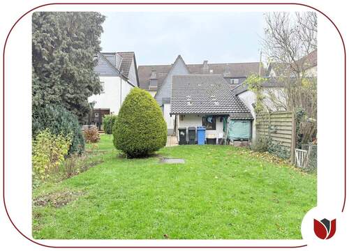 Großer Garten mit Gartenhütte für Sommer im Freien - 