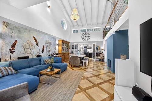 Wohn- und Essbereich - Lichtdurchflutet und modern - großzügiger Wohntraum in ruhiger Lage!