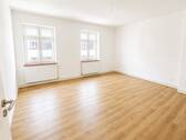 Bild 1 - Moderne 4-Raumwohnung nach hochwertiger Kernsanierung - Erstbezug