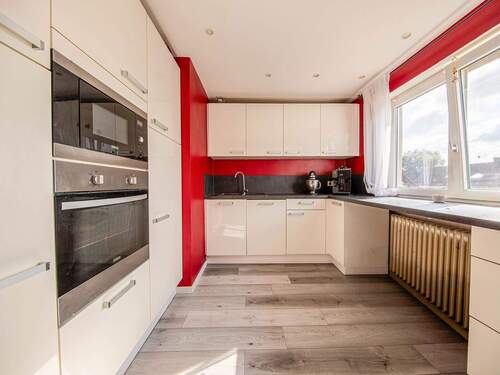 Küche - 8 Zimmer Mehrfamilienhaus, Wohnhaus in Moorenweis