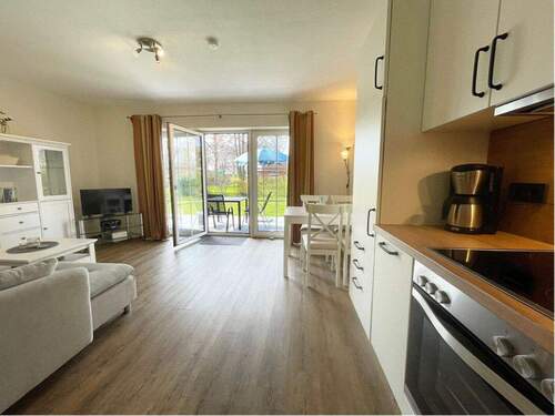 Wohnraum - Privatverkauf: Gemütliche 2 Zimmer Wohnung mit Sonnenterrasse in Schönhagen an der Ostsee