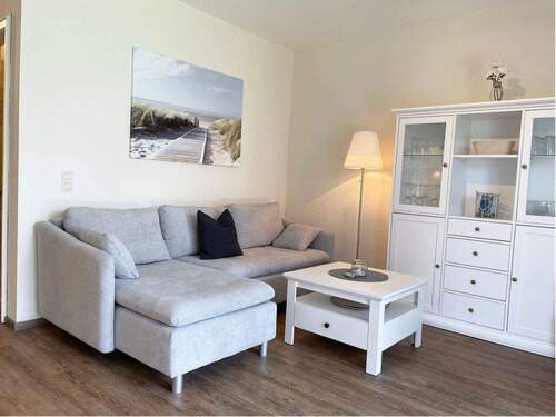 Wohnzimmer - 2 Zimmer Terrassenwohnung zum Kaufen in Schönhagen