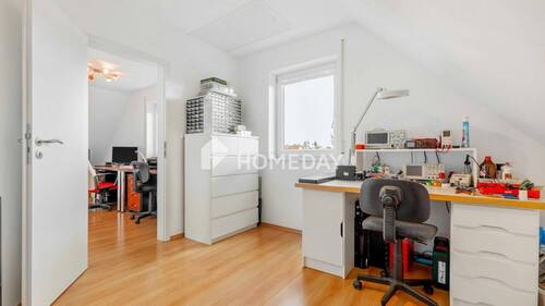 2. OG Schlafzimmer 2 - 