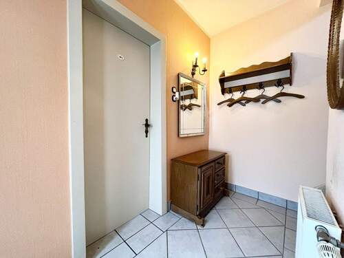 Diele - 4 Zimmer Doppelhaushälfte in Mönchengladbach