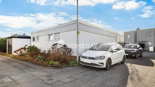 Außenansicht 2 - 5 Zimmer Bungalow in Offenburg