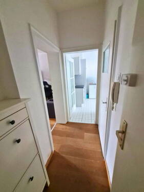 Flur - 1 Zimmer Etagenwohnung in Mannheim