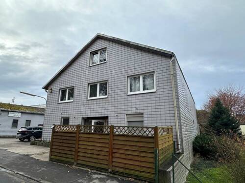 Rückansicht - Mehrfamilienhaus, Wohnhaus mit 550,00 m² in Ransbach-Baumbach zum Kaufen