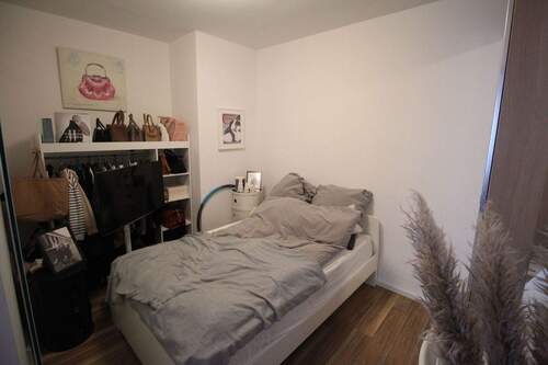 Schlafzimmer - Etagenwohnung mit 58,00 m&sup2; in Düsseldorf zur Miete