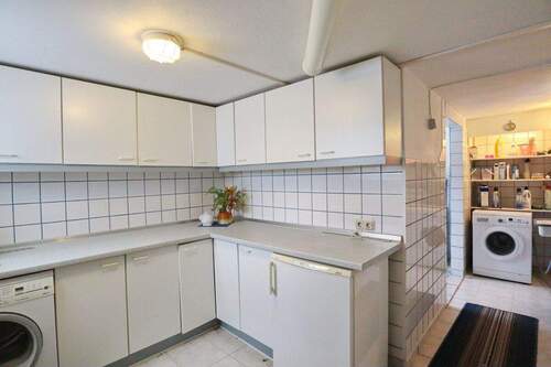 Waschküche mit Außenzugang - 