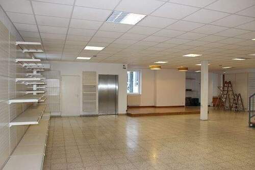 Ladenfläche EG - Gewerbeobjekt (Büro, Produktion, Verkauf) in Bielefeld