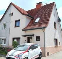 0 % Käuferprovision! Erschwingliche Doppelhaushälfte für die kleine Familie mit traumhaftem Garten! - Delmenhorst Düsternort