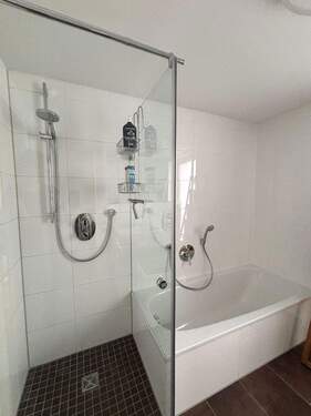 Badewanne & Dusche - 