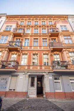 Hausansicht (Straße) II - 