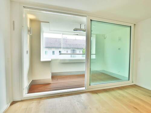 Wohnen / Loggia - Etagenwohnung mit 68,80 m² in München zur Miete