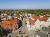 Blick über die Altstadt Nauen mit Verkehrskreisel - 1 Zimmer Mehrfamilienhaus, Wohnhaus zum Kaufen in Nauen