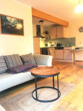 WE 2 Wohnen Blick z. Küche - 