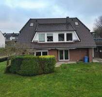 Großzügiges Zweifamilienhaus in Nahe