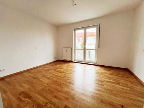 Schlafzimmer - 2 Zimmer Etagenwohnung in Dresden / Kaditz