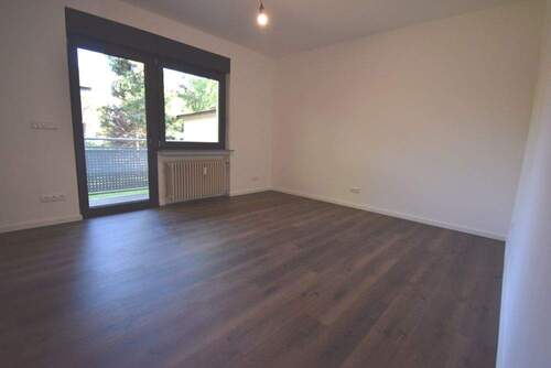 Zimmer 3 - 