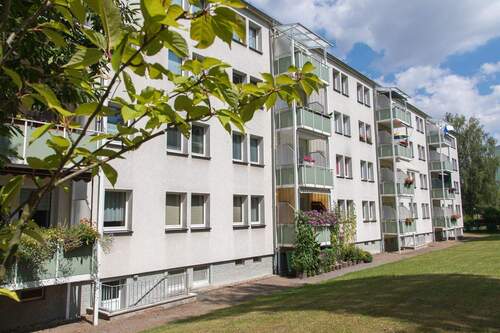 Außenansicht - 3 Zimmer Etagenwohnung zur Miete in Freiberg