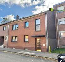 Großzügiges Einfamilienhaus mit Garten, 2 Garagen und vielseitigem Raumkonzept in Dürwiß - Eschweiler / Dürwiß