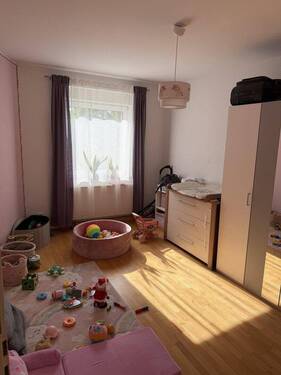 Kinderzimmer - 3 Zimmer Etagenwohnung in Köln