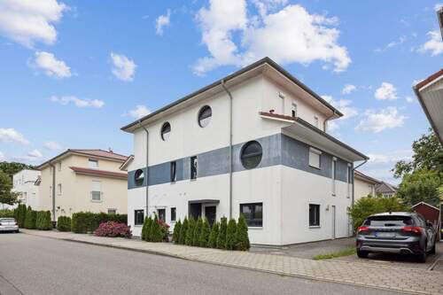 Frontansicht - 5 Zimmer Doppelhaushälfte zum Kaufen in Hamburg / Billstedt