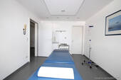 Behandlung/Büro - 