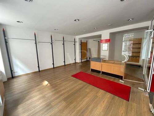 Ladenteil Straßenfront - 