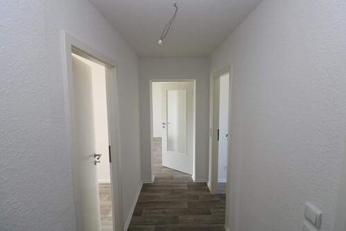 Beispiel Flur - 3 Zimmer Etagenwohnung in Freiberg