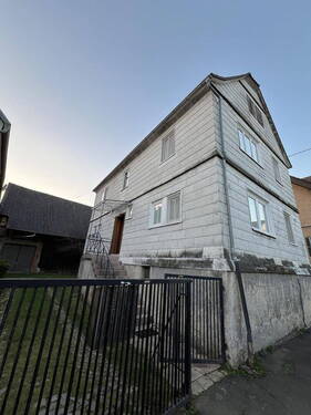 Ansicht - Eckartshausen Historie - 180.000,00 EUR Kaufpreis, ca.  130,00 m² Wohnfläche