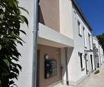 Neubauanlage in moderner Architektur - 